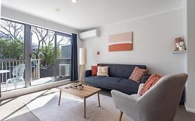 Bright Morningside Apartment